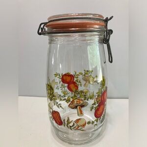Vintage Arc France SPICE OF LIFE Mushroom GLASS Hinged Lid 1.5 L Canister Jar